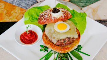 The most expensive hamburger is Le Burger Extravagant