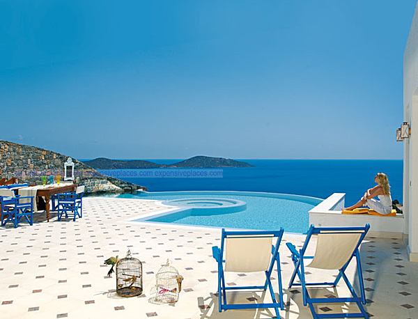 10_deluxe_spa_pool_villa