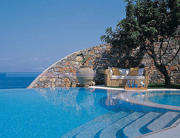 2_presidential_spa_pool_villa