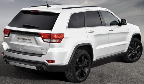 Jeep Grand Cherokee SRT Limited Edition white (2)