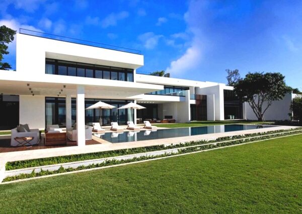 Luxury South Beach Estate Miami (14)