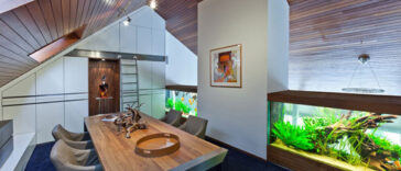 Villa with Aquarium