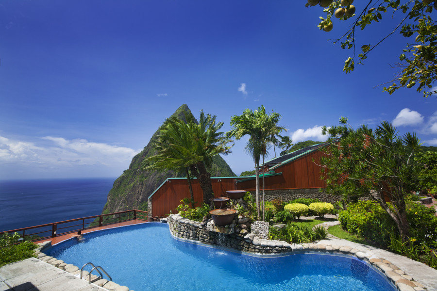 Saint Lucia, Ladera Resort