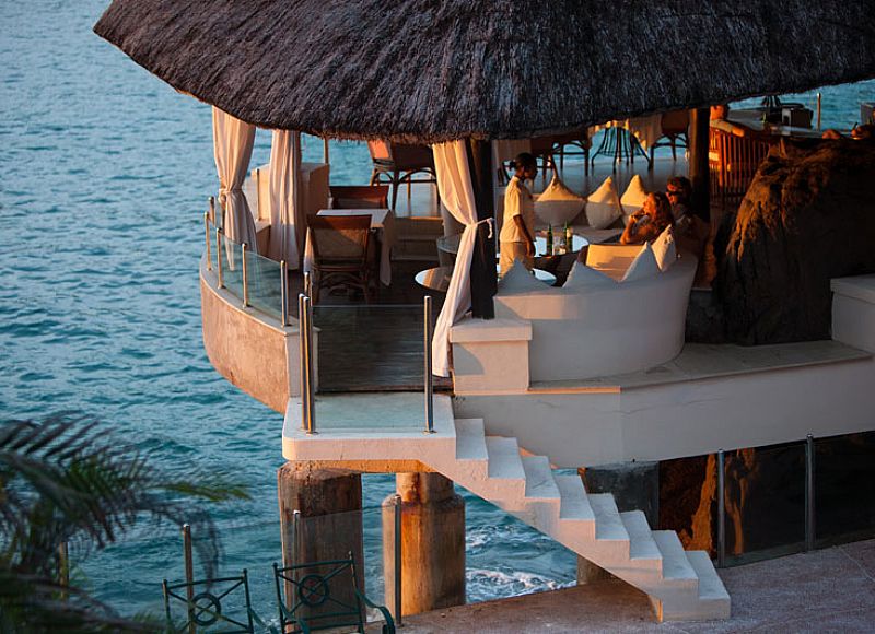 The Sunset Beach Hotel Seychelles 
