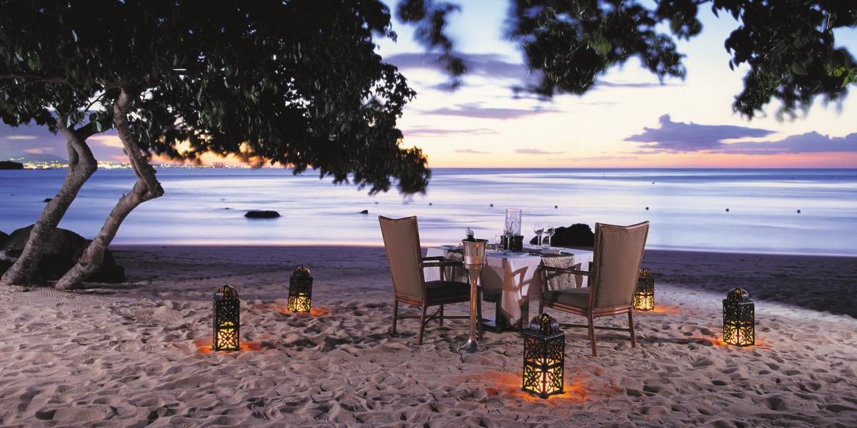 dining-beach The Oberoi, Mauritius
